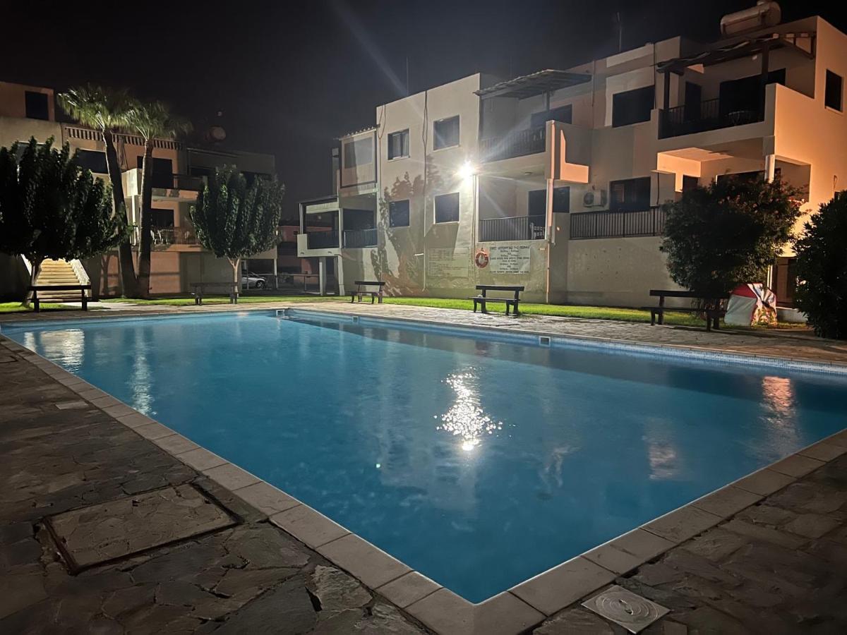 Taniandres Apartments Паралімні Екстер'єр фото